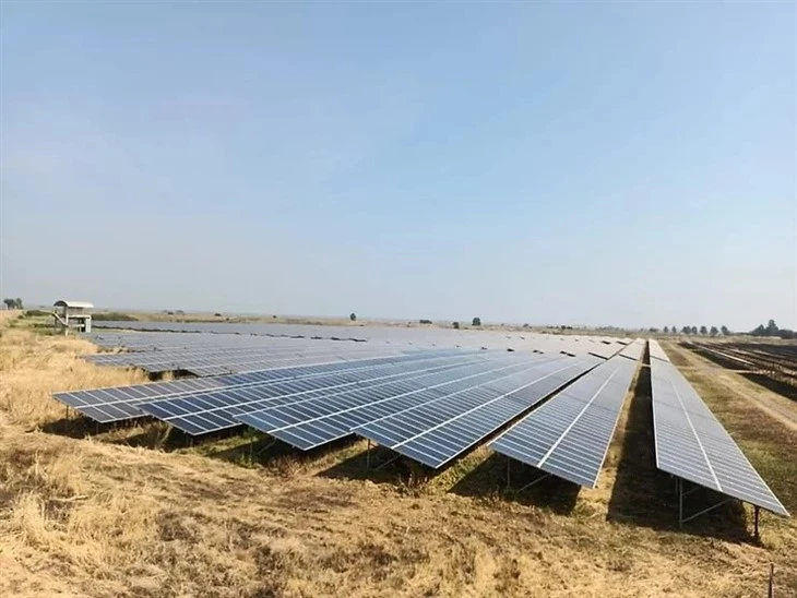 Pre-engineered/customizable Ground Mount Kits For Solar Panels suppliers
